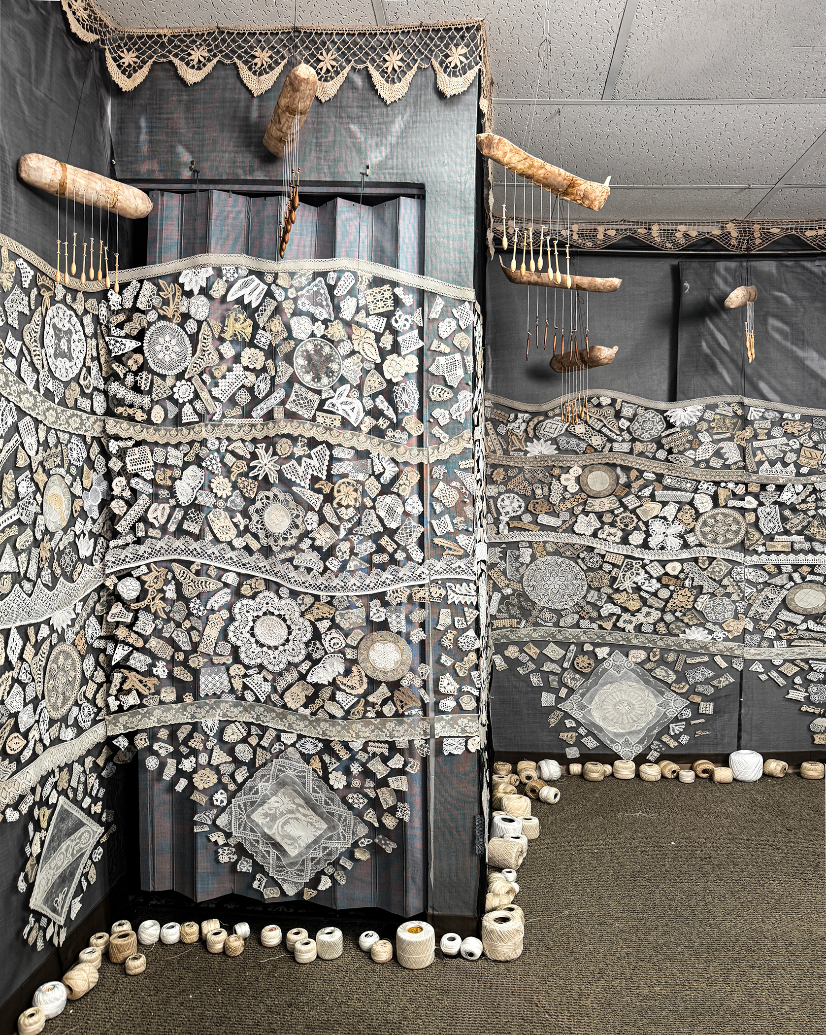 exhibit-ocean-of-lace-left-side-02-2026